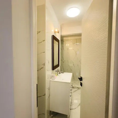 Apartment Loving Downtown By Chr Luxury Bukarest