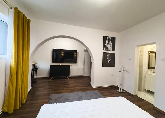 Loving Downtown By Chr Luxury Apartament